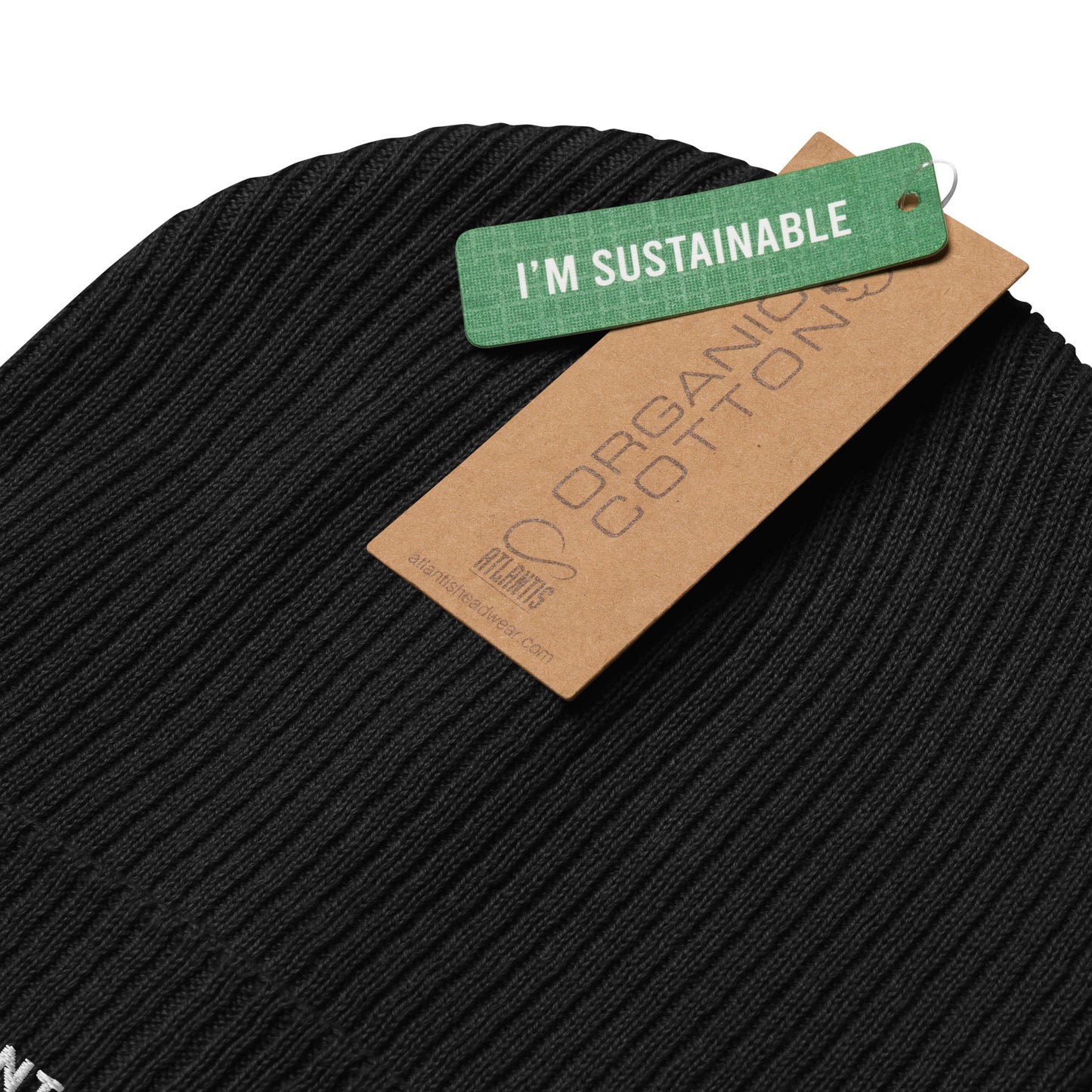 Adopt Dont Shop // Nachhaltige Beanie